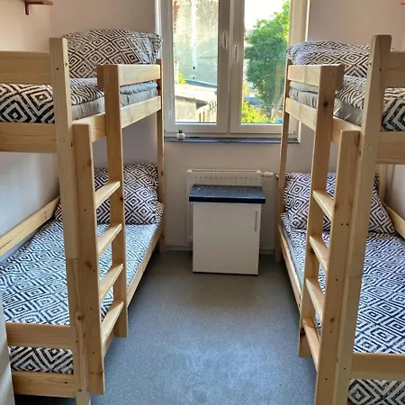 Najtansze Rybna 9 Hostel Lodž